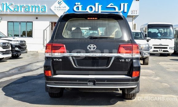 Acheter Import Voiture Toyota Land Cruiser Noir à Import - Dubai, Enga Acheter Import Voiture Toyota Land Cruiser Noir à Import - Dubai, Enga