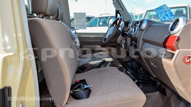 Big with watermark toyota land cruiser enga import dubai 4429