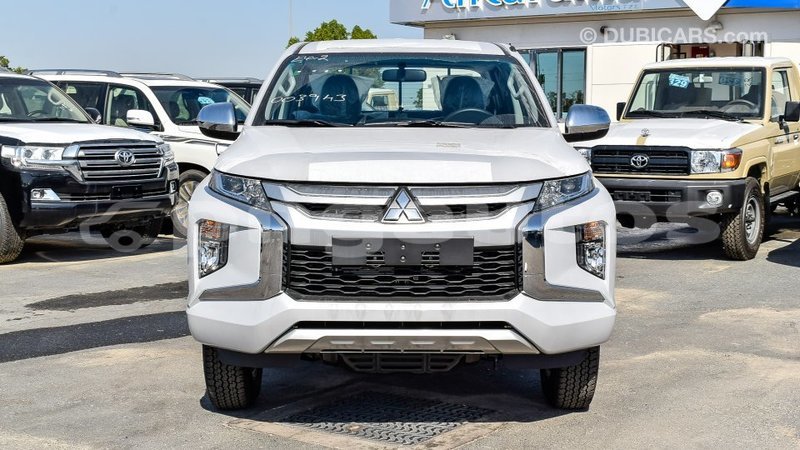 Big with watermark mitsubishi l200 enga import dubai 4430