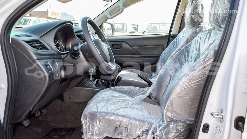 Big with watermark mitsubishi l200 enga import dubai 4430