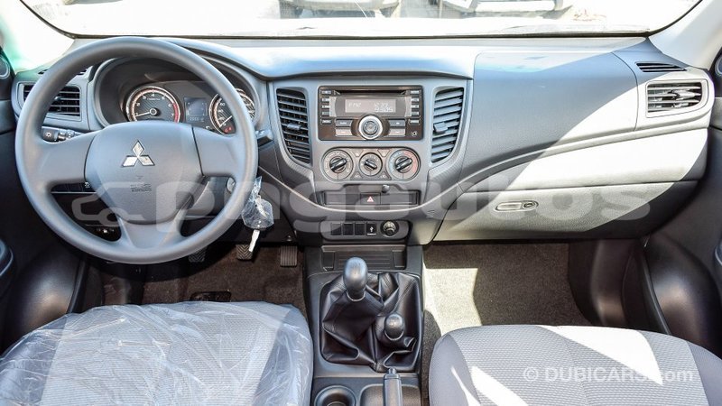 Big with watermark mitsubishi l200 enga import dubai 4430