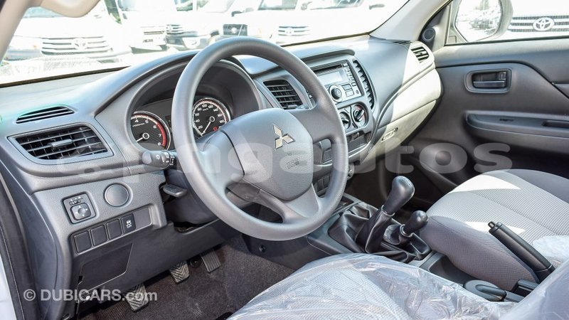 Big with watermark mitsubishi l200 enga import dubai 4430