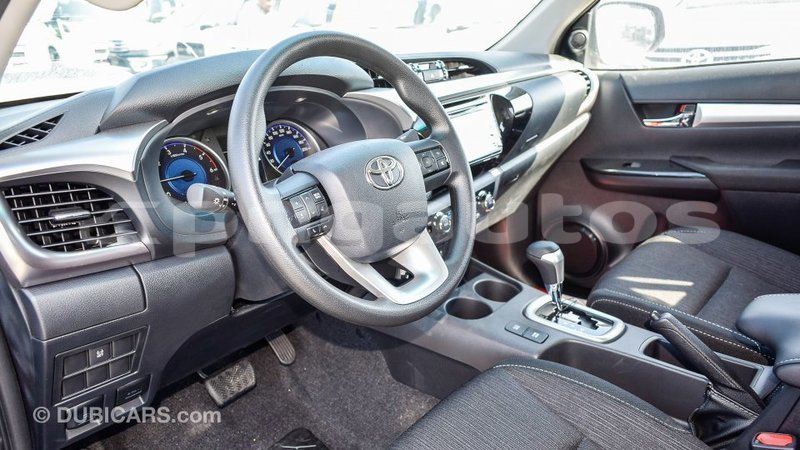 Big with watermark toyota hilux enga import dubai 4431