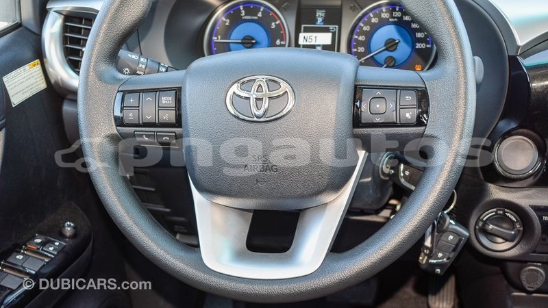 Big with watermark toyota hilux enga import dubai 4431