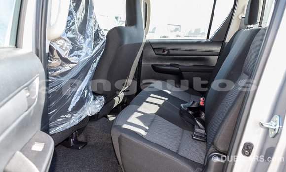 Acheter Import Voiture Toyota Hilux Autre à Import - Dubai, Enga Acheter Import Voiture Toyota Hilux Autre à Import - Dubai, Enga