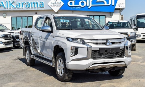 Acheter Import Voiture Mitsubishi L200 Blanc à Import - Dubai, Enga Acheter Import Voiture Mitsubishi L200 Blanc à Import - Dubai, Enga