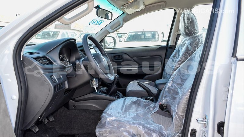 Big with watermark mitsubishi l200 enga import dubai 4434