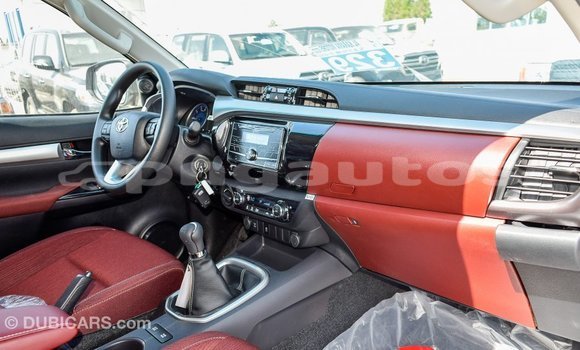Acheter Import Voiture Toyota Hilux Autre à Import - Dubai, Enga Acheter Import Voiture Toyota Hilux Autre à Import - Dubai, Enga
