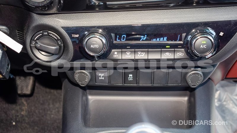 Big with watermark toyota hilux enga import dubai 4436