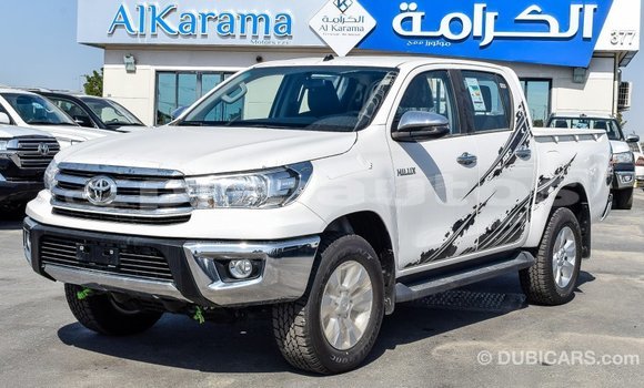 Acheter Import Voiture Toyota Hilux Blanc à Import - Dubai, Enga Acheter Import Voiture Toyota Hilux Blanc à Import - Dubai, Enga