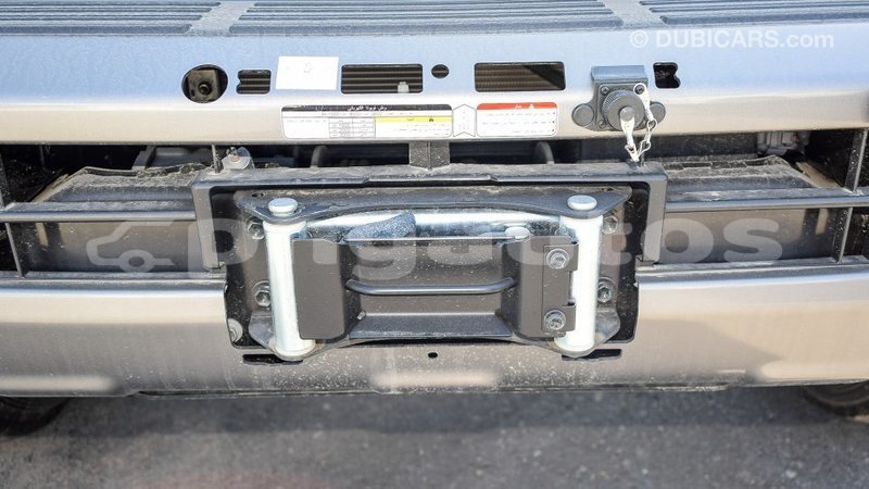 Big with watermark toyota land cruiser enga import dubai 4439