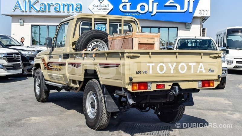 Big with watermark toyota land cruiser enga import dubai 4439