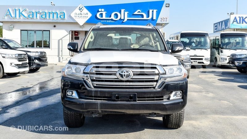Big with watermark toyota land cruiser enga import dubai 4441