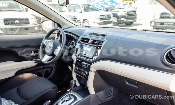 Acheter Import Voiture Toyota Rush Marron à Import - Dubai, Enga Acheter Import Voiture Toyota Rush Marron à Import - Dubai, Enga