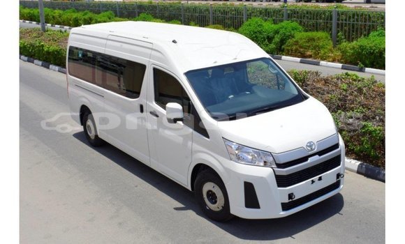 Buy Import Toyota Hiace White Car in Import - Dubai in Enga Buy Import Toyota Hiace White Car in Import - Dubai in Enga