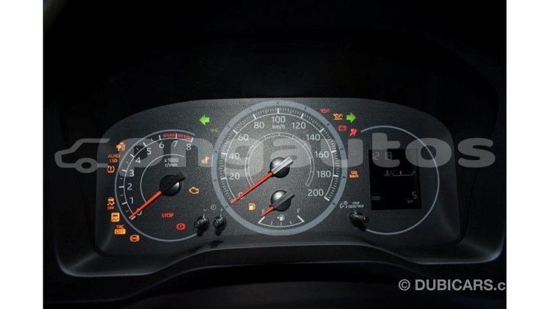 Big with watermark toyota hiace enga import dubai 4450