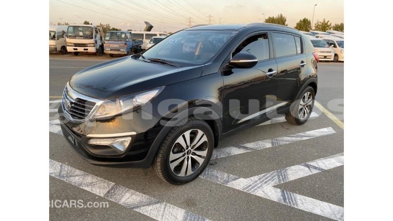 Big with watermark kia sportage enga import dubai 4451