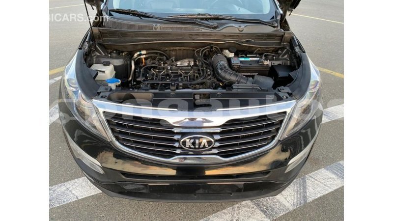 Big with watermark kia sportage enga import dubai 4451