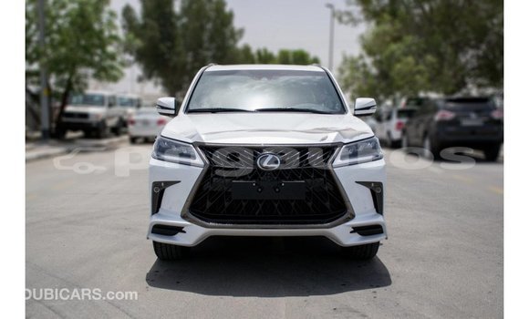 Buy Import Lexus LX White Car in Import - Dubai in Enga Buy Import Lexus LX White Car in Import - Dubai in Enga