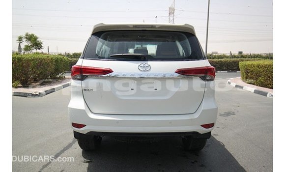 Buy Import Toyota Fortuner White Car in Import - Dubai in Enga Buy Import Toyota Fortuner White Car in Import - Dubai in Enga