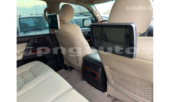 Buy Import Toyota Land Cruiser Blue Car in Import - Dubai in Enga Buy Import Toyota Land Cruiser Blue Car in Import - Dubai in Enga