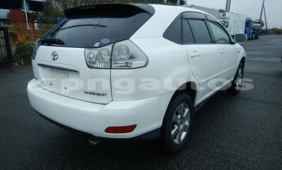 Buy Used Toyota Harrier White Car in Lae in Morobe Buy Used Toyota Harrier White Car in Lae in Morobe