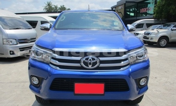 Buy Used Toyota Hilux Blue Car in Port Moresby in National Capital District Buy Used Toyota Hilux Blue Car in Port Moresby in National Capital District