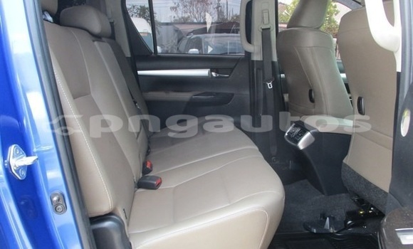 Buy Used Toyota Hilux Blue Car in Port Moresby in National Capital District Buy Used Toyota Hilux Blue Car in Port Moresby in National Capital District