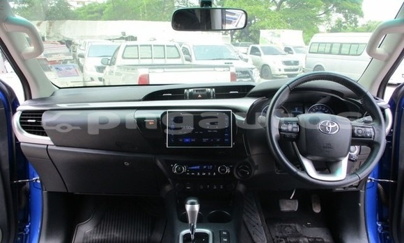 Buy Used Toyota Hilux Blue Car in Port Moresby in National Capital District Buy Used Toyota Hilux Blue Car in Port Moresby in National Capital District