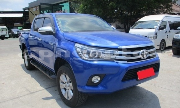 Buy Used Toyota Hilux Blue Car in Port Moresby in National Capital District Buy Used Toyota Hilux Blue Car in Port Moresby in National Capital District