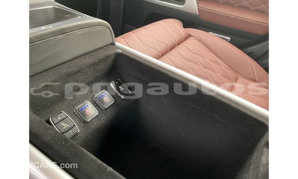 Buy Import Toyota Land Cruiser Black Car in Import - Dubai in Enga Buy Import Toyota Land Cruiser Black Car in Import - Dubai in Enga