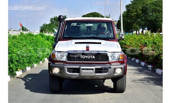 Buy Import Toyota Land Cruiser Red Car in Import - Dubai in Enga Buy Import Toyota Land Cruiser Red Car in Import - Dubai in Enga