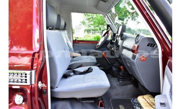 Buy Import Toyota Land Cruiser Red Car in Import - Dubai in Enga Buy Import Toyota Land Cruiser Red Car in Import - Dubai in Enga