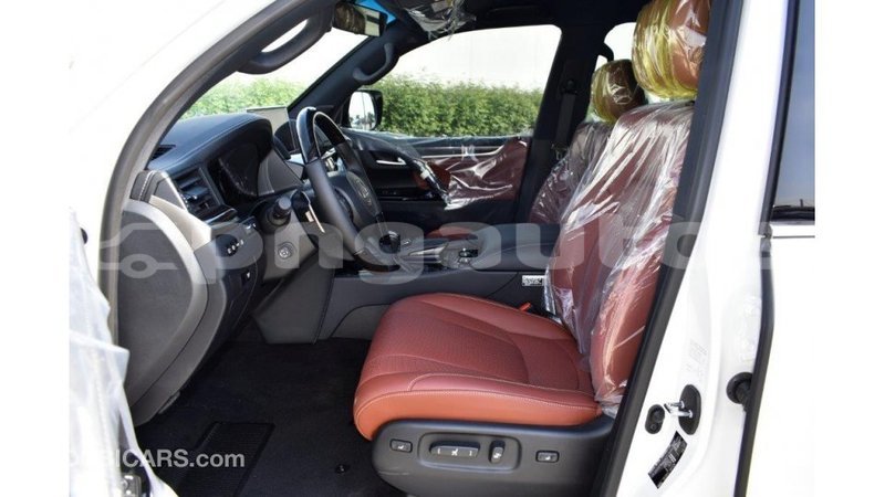 Big with watermark lexus lx enga import dubai 4469