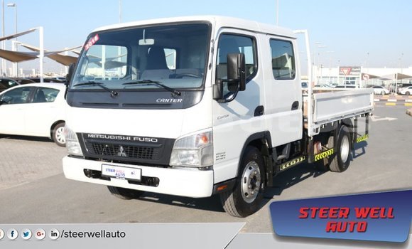 Buy Import Mitsubishi L400 White Truck in Import - Dubai in Enga