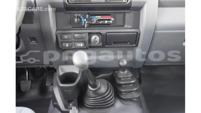 Big with watermark toyota land cruiser enga import dubai 4484