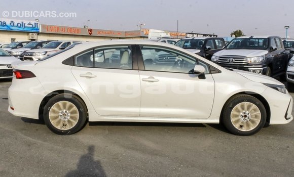 Buy Import Toyota Corolla White Car in Import - Dubai in Enga Buy Import Toyota Corolla White Car in Import - Dubai in Enga
