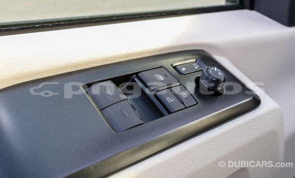 Buy Import Toyota Hiace White Car in Import - Dubai in Enga Buy Import Toyota Hiace White Car in Import - Dubai in Enga