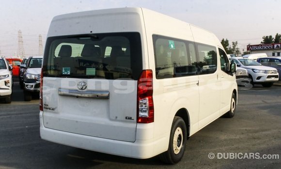 Buy Import Toyota Hiace White Car in Import - Dubai in Enga Buy Import Toyota Hiace White Car in Import - Dubai in Enga