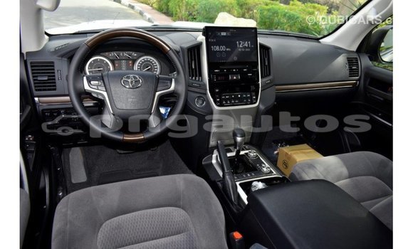 Buy Import Toyota Land Cruiser Black Car in Import - Dubai in Enga Buy Import Toyota Land Cruiser Black Car in Import - Dubai in Enga