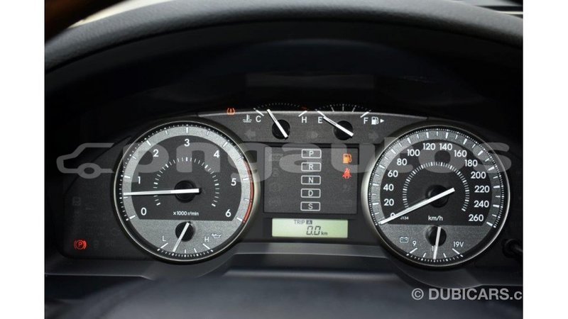 Big with watermark toyota land cruiser enga import dubai 4492