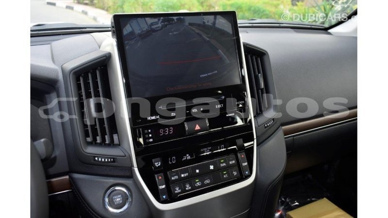 Big with watermark toyota land cruiser enga import dubai 4492