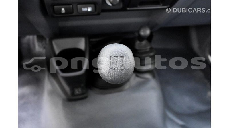 Big with watermark toyota land cruiser enga import dubai 4499