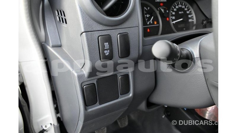 Big with watermark toyota land cruiser enga import dubai 4499