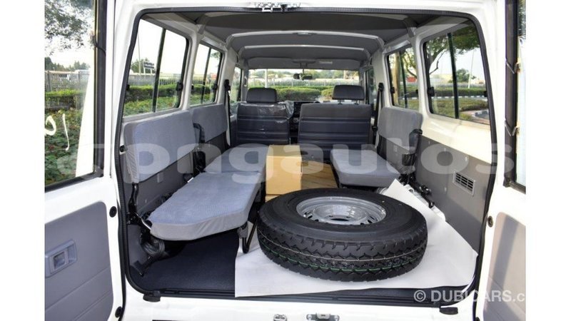Big with watermark toyota land cruiser enga import dubai 4499