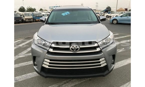 Buy Import Toyota Highlander Other Car in Import - Dubai in Enga Buy Import Toyota Highlander Other Car in Import - Dubai in Enga