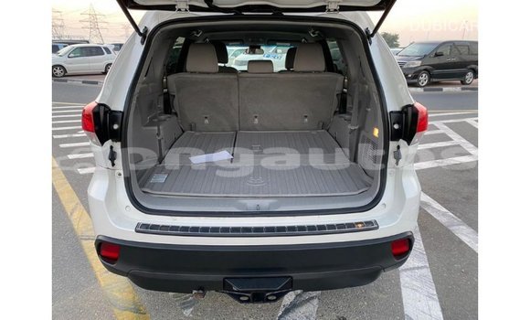 Buy Import Toyota Highlander White Car in Import - Dubai in Enga Buy Import Toyota Highlander White Car in Import - Dubai in Enga