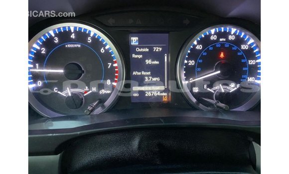 Buy Import Toyota Highlander White Car in Import - Dubai in Enga Buy Import Toyota Highlander White Car in Import - Dubai in Enga