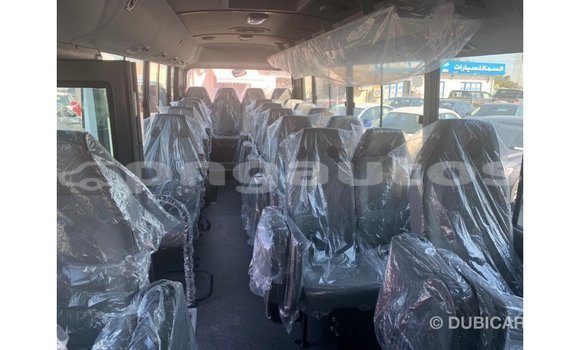 Buy Import Hyundai Accent White Car in Import - Dubai in Enga Buy Import Hyundai Accent White Car in Import - Dubai in Enga