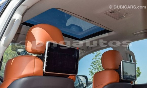 Buy Import Toyota Land Cruiser White Car in Import - Dubai in Enga Buy Import Toyota Land Cruiser White Car in Import - Dubai in Enga